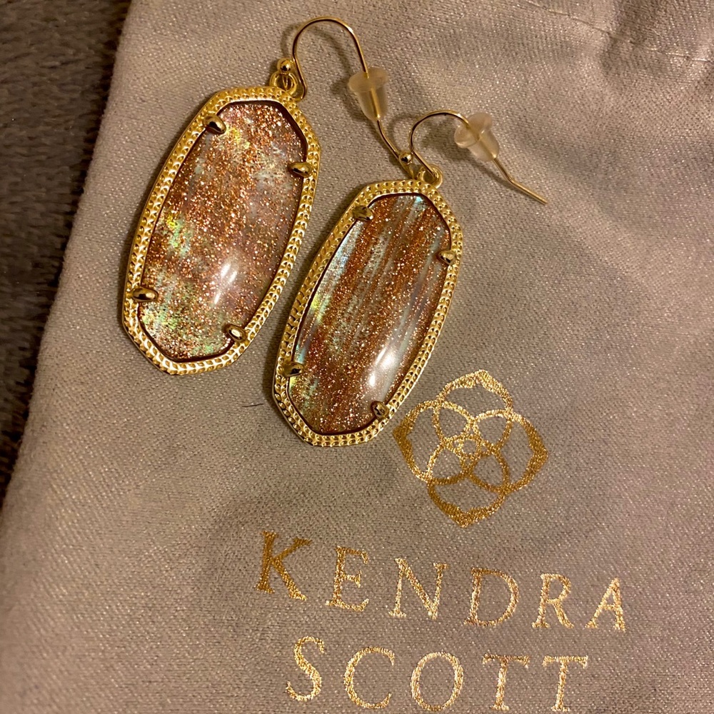 Rose gold drop earrings